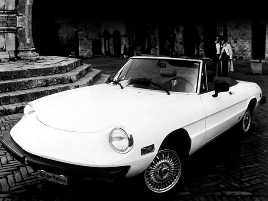  Alfa Romeo 2000 Spider Veloce (115) 1978 года  (NA) (фото 1 из 1)